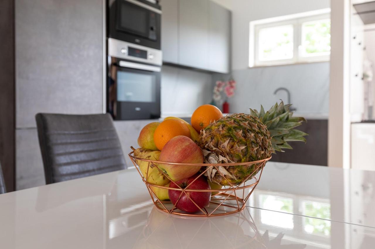 Apartment Dolly Completely Renovated 2023 Rovinj Bagian luar foto
