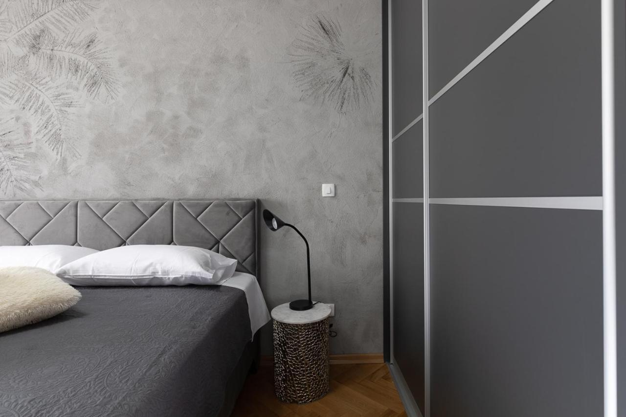 Apartment Dolly Completely Renovated 2023 Rovinj Bagian luar foto